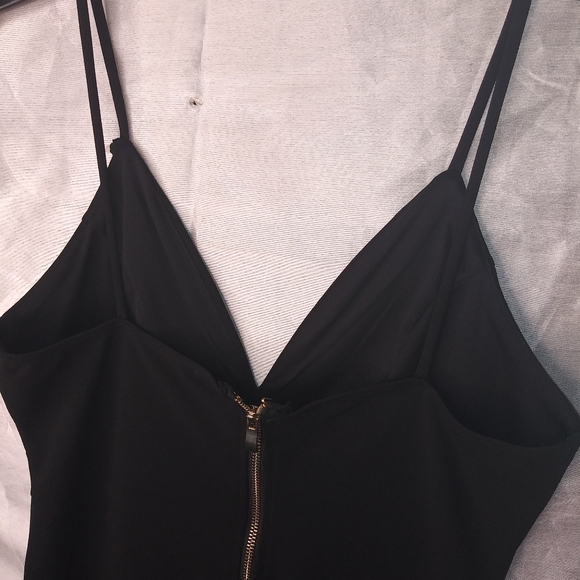 Dress - Picture 6 of 10